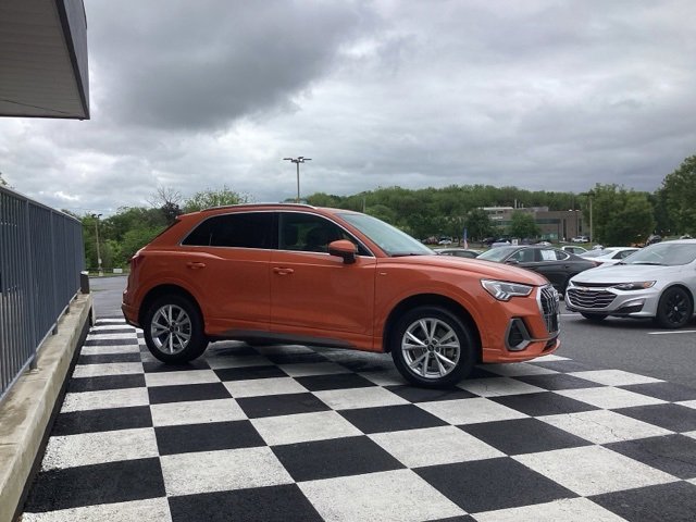 Used 2024 Audi Q3 2.0T Premium image 11