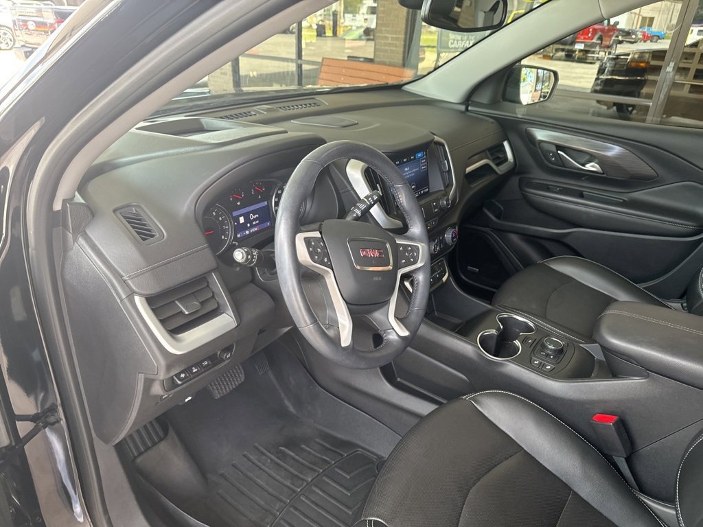 Used 2022 GMC Terrain SLT w/ Infotainment Package II image 9