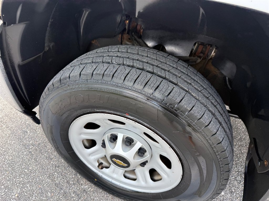 Used 2013 Chevrolet Silverado 3500 W/T RWD image 11
