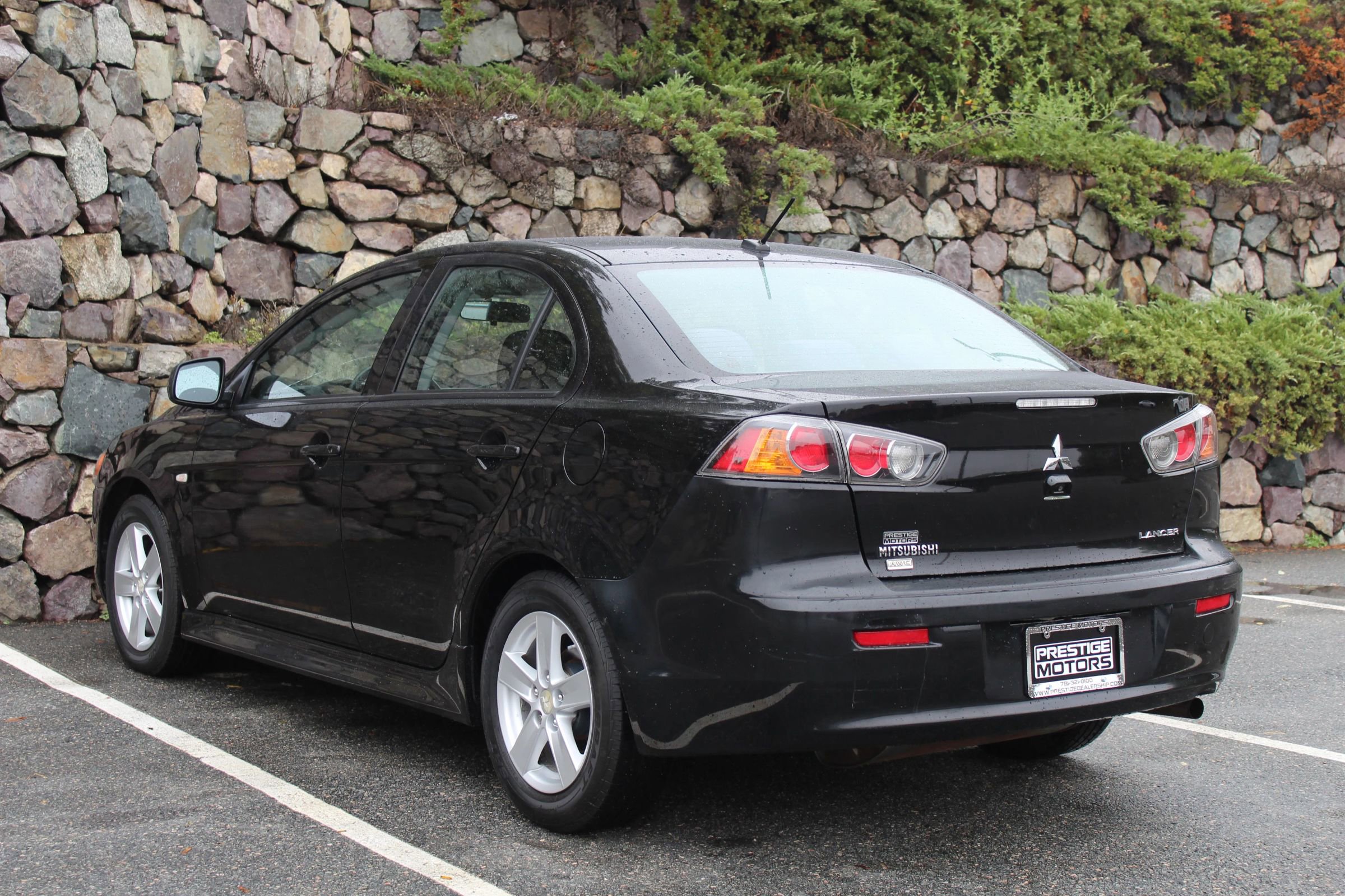 Used 2014 Mitsubishi Lancer SE image 7