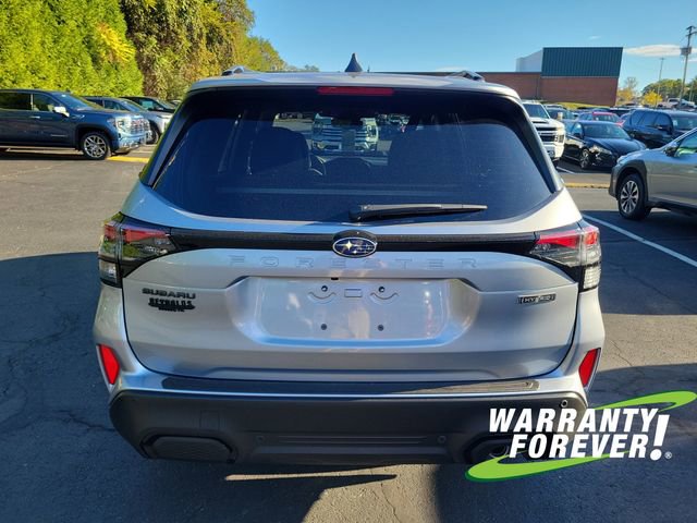 New 2025 Subaru Forester Touring image 6