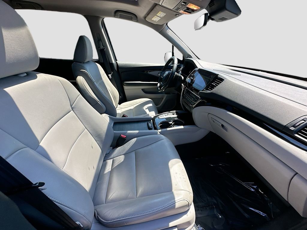 Used 2019 Honda Pilot Touring image 31