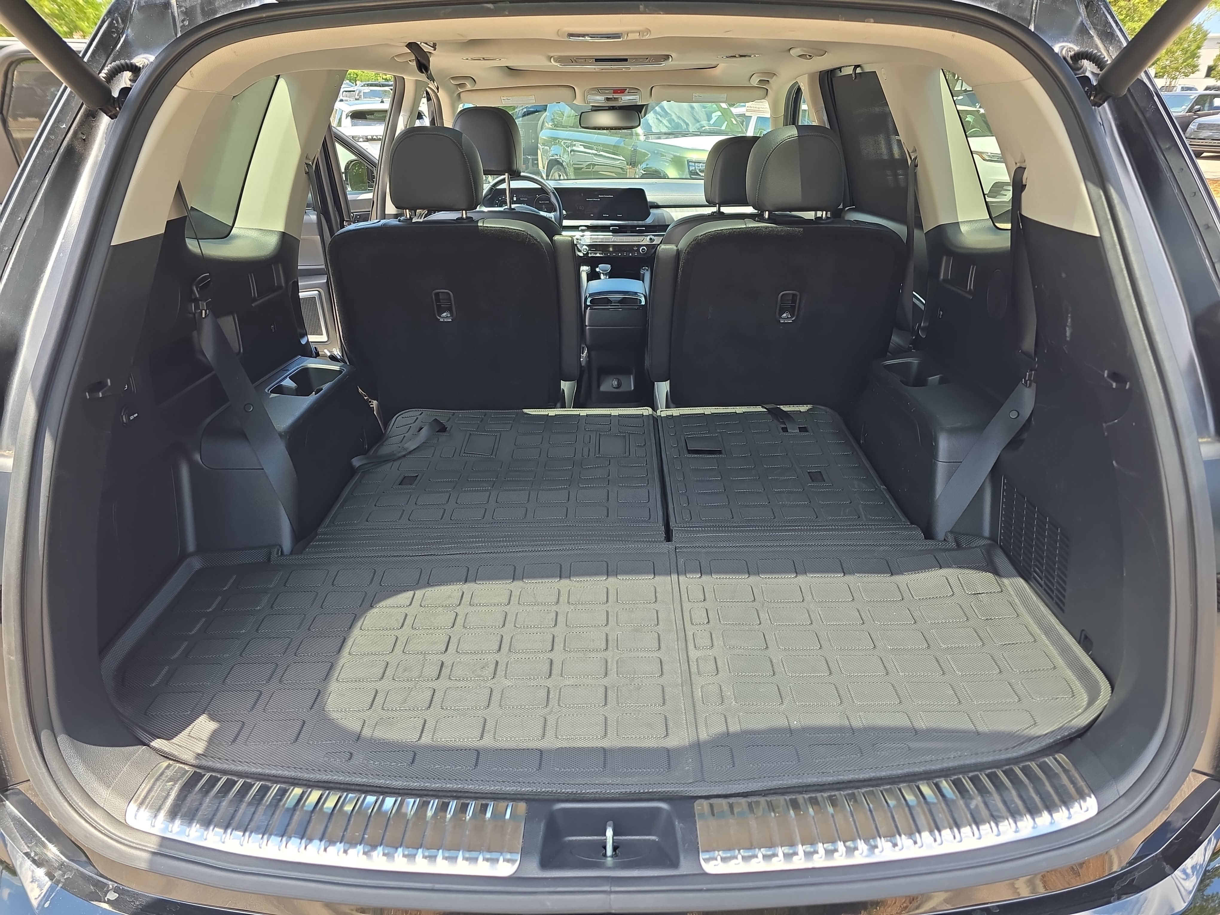 Used 2023 Kia Telluride SX FWD image 14