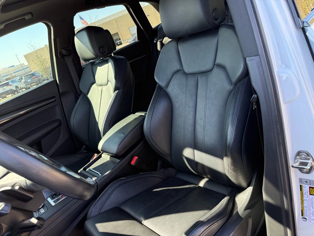 Used 2019 Audi SQ5 Prestige image 13