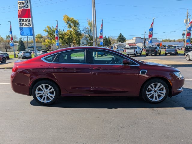 Used 2015 Chrysler 200 Limited FWD image 6