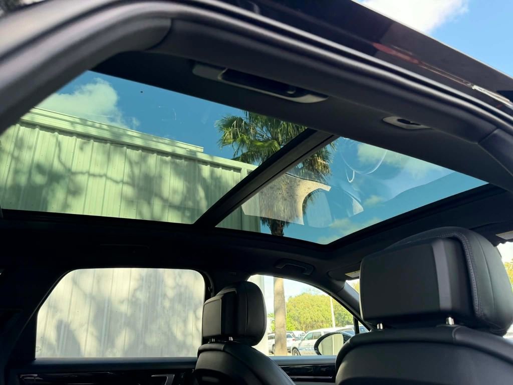 Used 2023 Porsche Cayenne S image 36