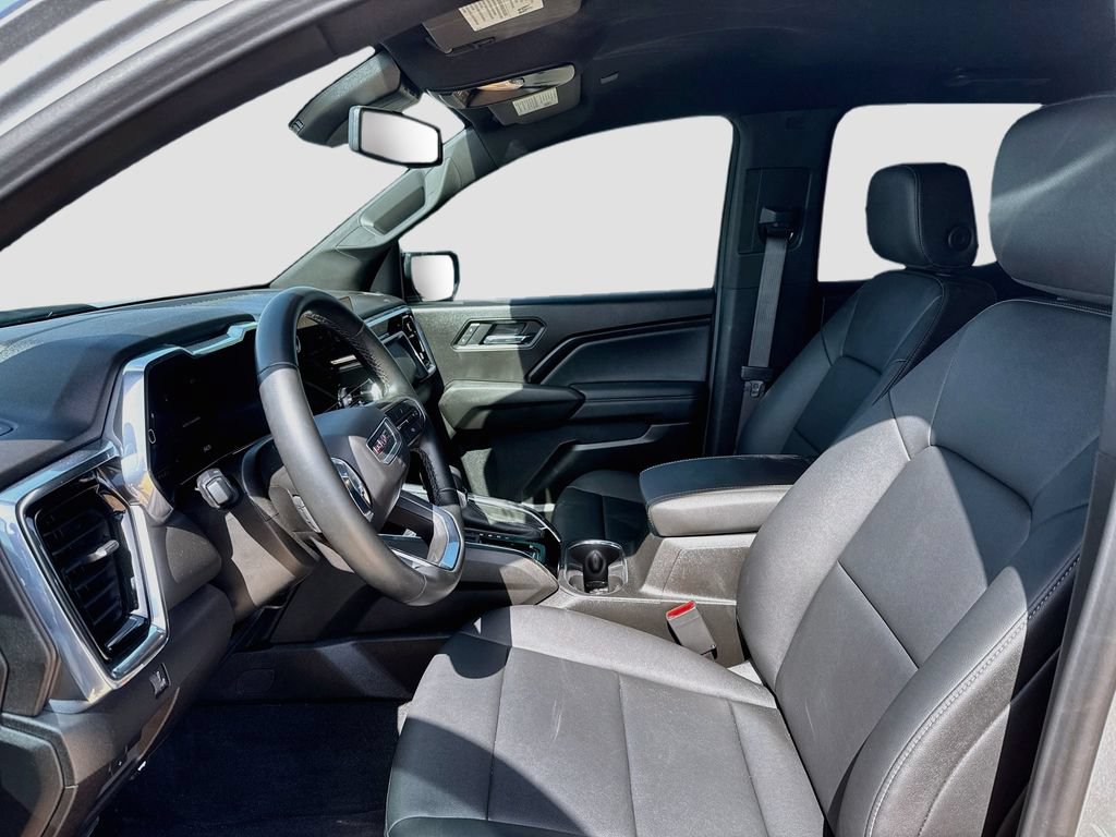 Used 2025 GMC Canyon Elevation w/ Convenience Package RWD image 10
