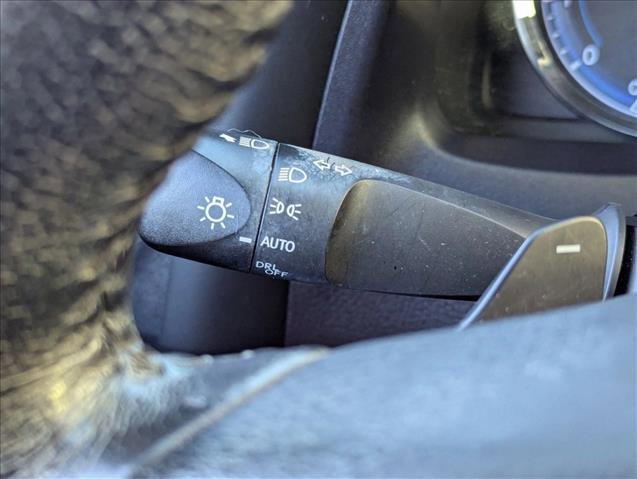 Used 2019 Toyota Corolla SE FWD image 17