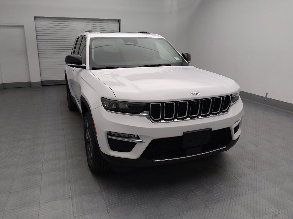 Used 2022 Jeep Grand Cherokee Limited 4xe w/ Luxury Tech Group II image 14