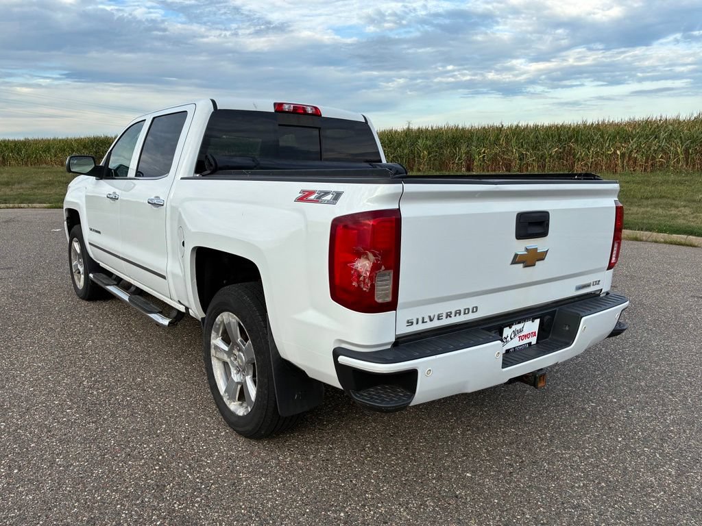 Used 2017 Chevrolet Silverado 1500 LTZ Z71 w/ LTZ Plus Package AWD/4WD image 6