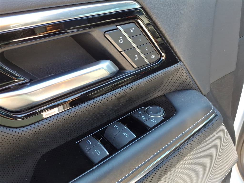 New 2025 GMC Sierra EV Denali image 17