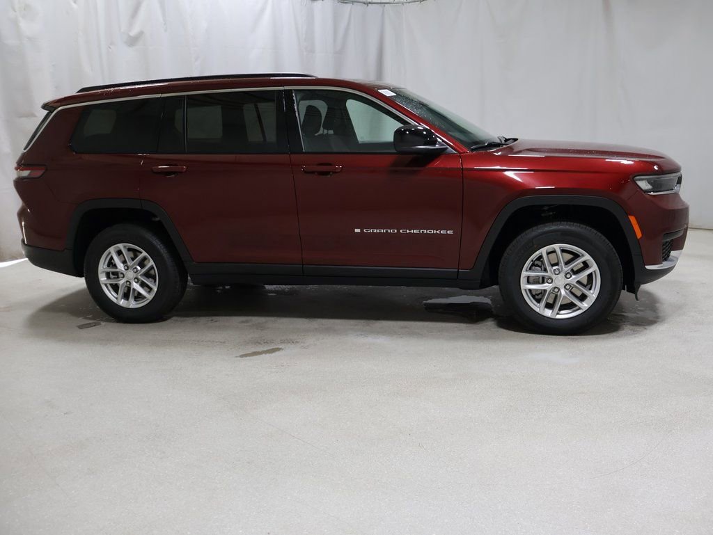 New 2025 Jeep Grand Cherokee L Laredo w/ Luxury Tech Group I image 7