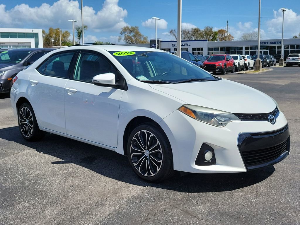 Used 2016 Toyota Corolla S image 2