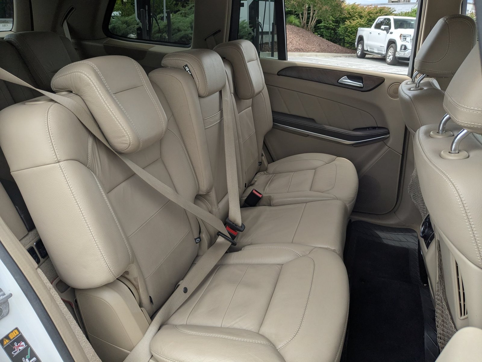 Used 2014 Mercedes-Benz GL 450 4MATIC image 23