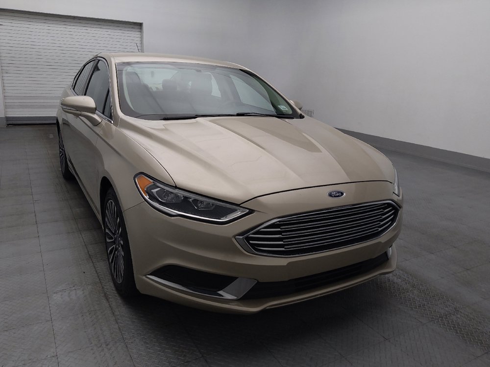 Used 2018 Ford Fusion SE w/ Fusion SE Technology Package FWD image 14