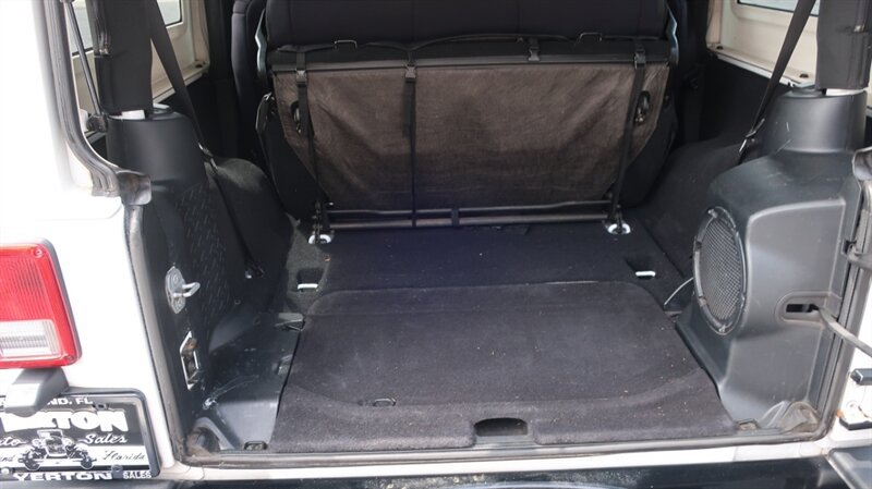 Used 2014 Jeep Wrangler Sahara AWD/4WD image 26