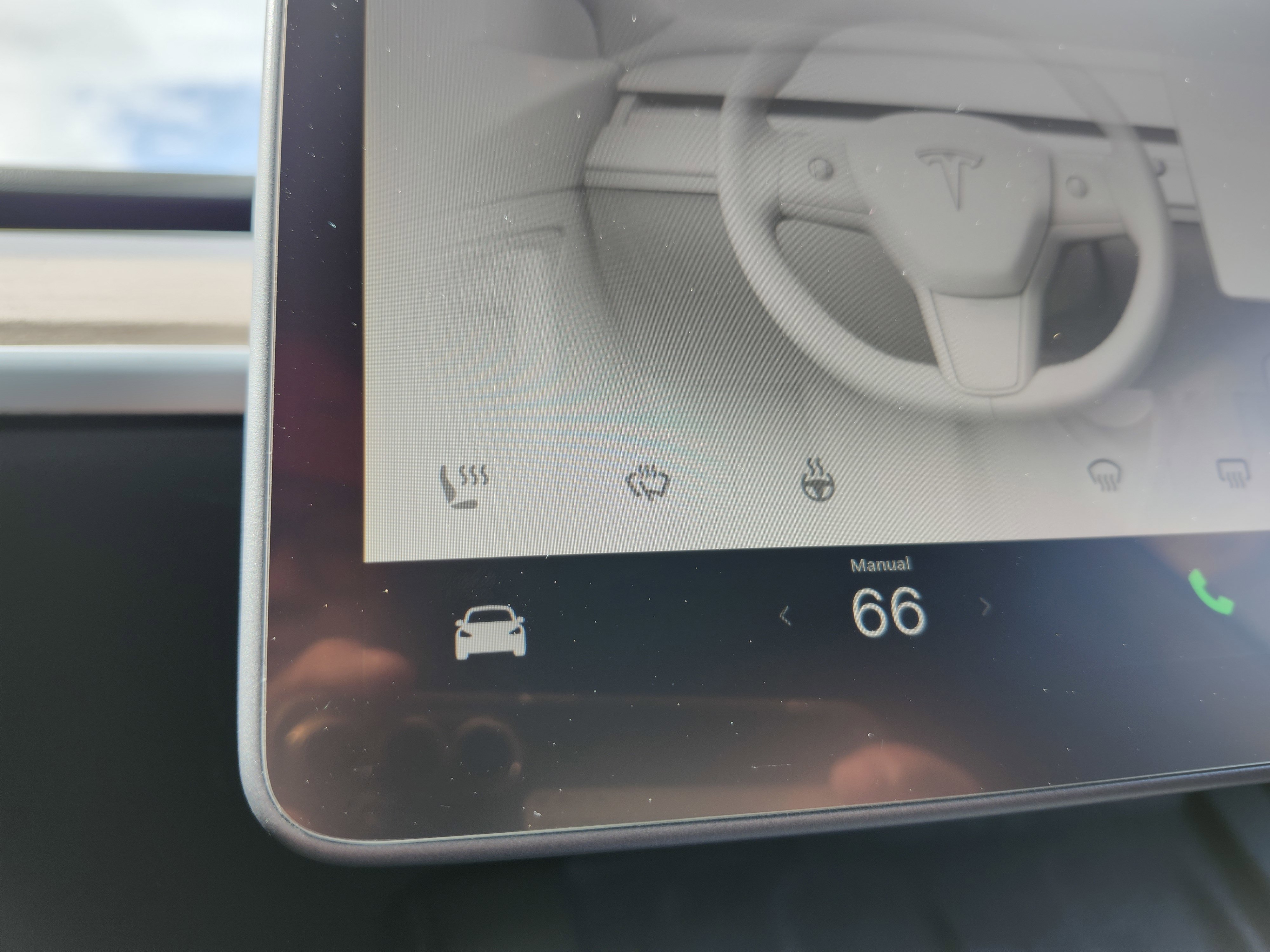 Used 2024 Tesla Model Y Long Range AWD/4WD image 8