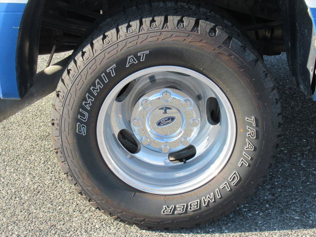 Used 2006 Ford F350 Lariat AWD/4WD image 7