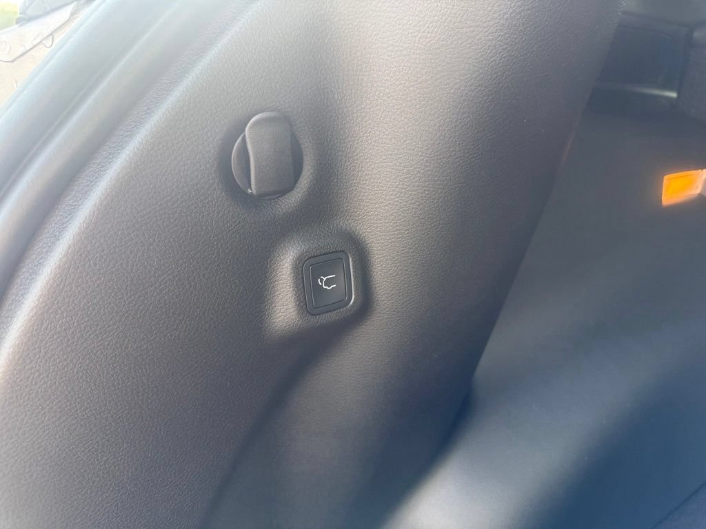 New 2026 Jeep Compass Latitude AWD/4WD image 43