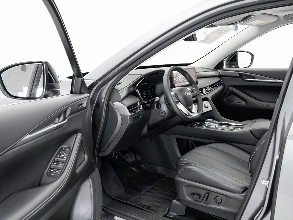 Used 2023 INFINITI QX60 Luxe w/ Cargo Package image 6