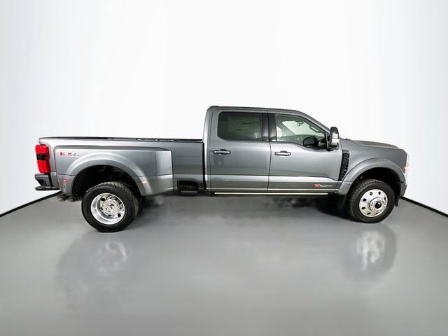 New 2026 Ford F450 Platinum w/ FX4 Off-Road Package image 8