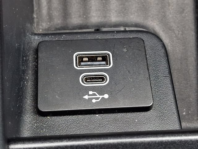 Certified 2025 Ford Expedition Active AWD/4WD image 27