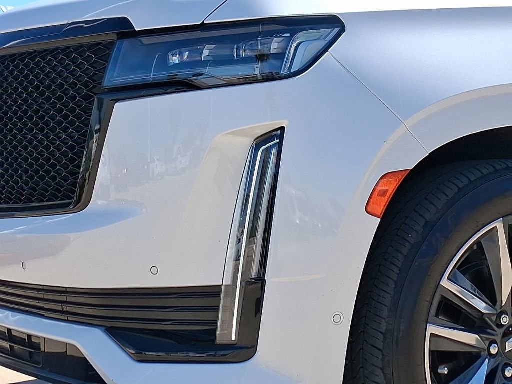 Used 2022 Cadillac Escalade Sport Platinum AWD/4WD image 6