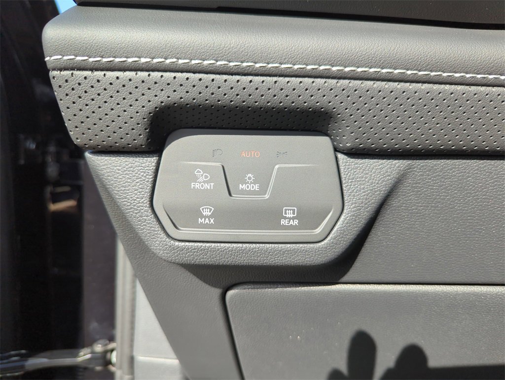 New 2026 Volkswagen Atlas SE image 37