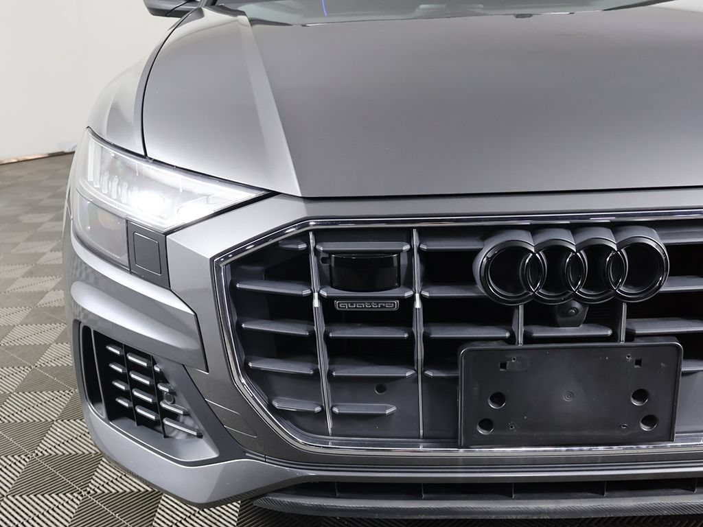 Used 2022 Audi Q8 Prestige w/ Prestige Package AWD/4WD image 16