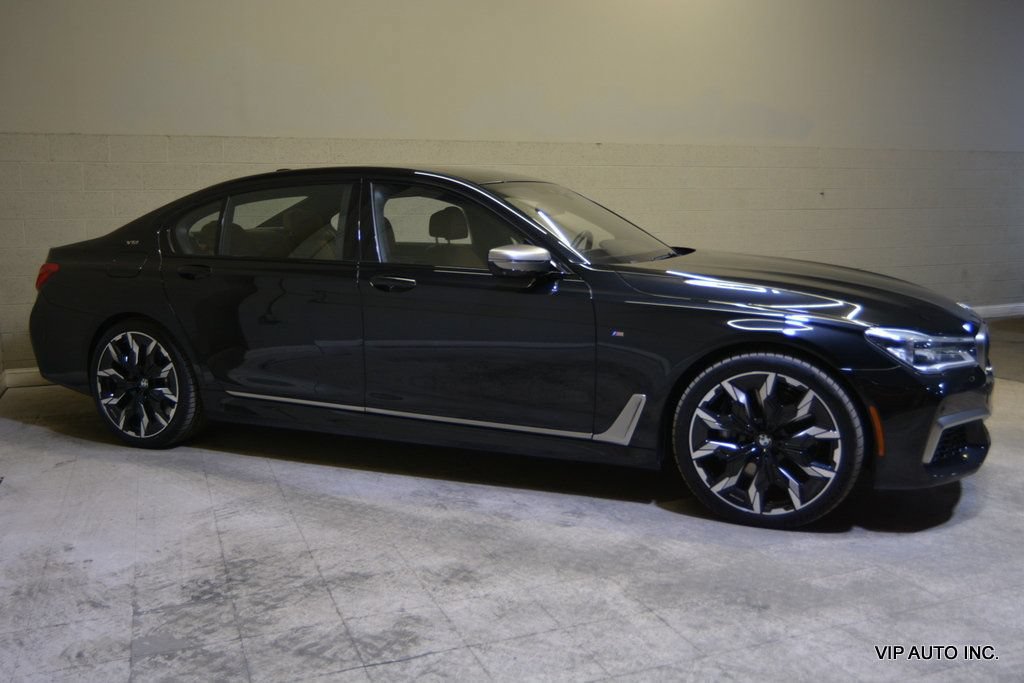 Used 2017 BMW M760i xDrive AWD/4WD image 29