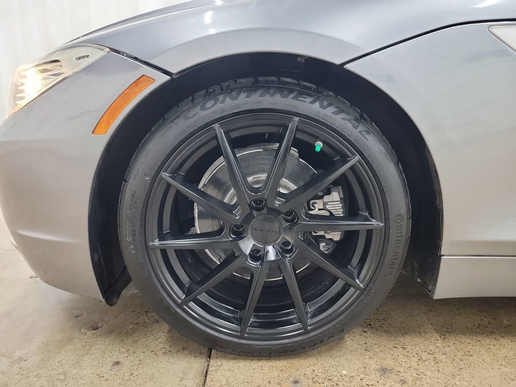 Used 2012 BMW Z4 sDrive35i image 18