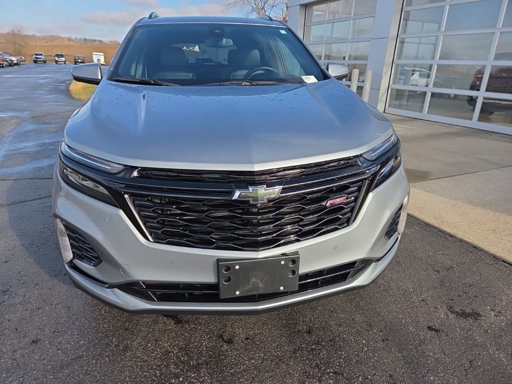 Certified 2024 Chevrolet Equinox RS w/ LPO, Floor Liner Package image 2