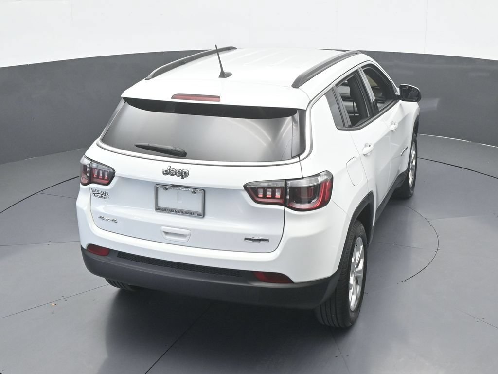 Used 2024 Jeep Compass Latitude AWD/4WD image 45