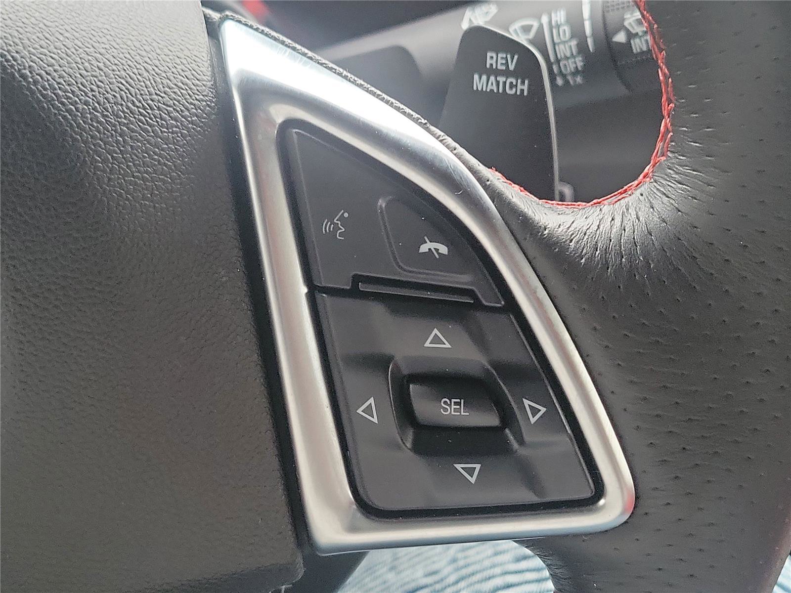 Used 2018 Chevrolet Camaro SS image 19