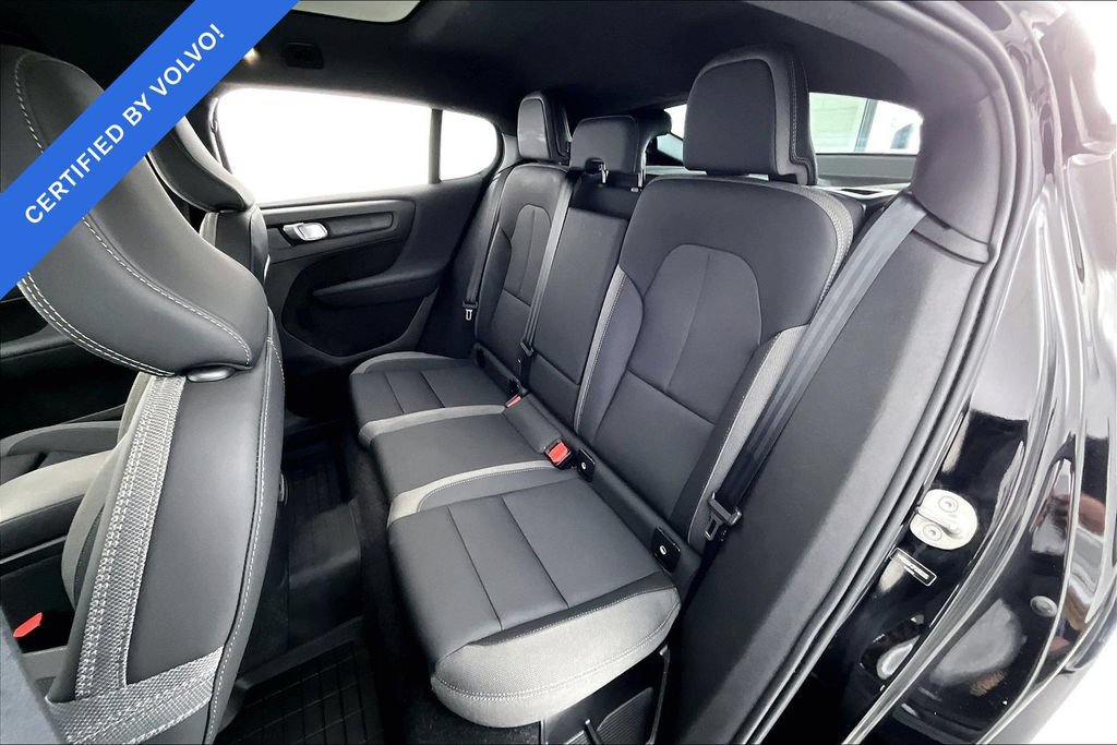 Certified 2023 Volvo C40 Recharge Core w/ Protection Package Premier AWD/4WD image 34