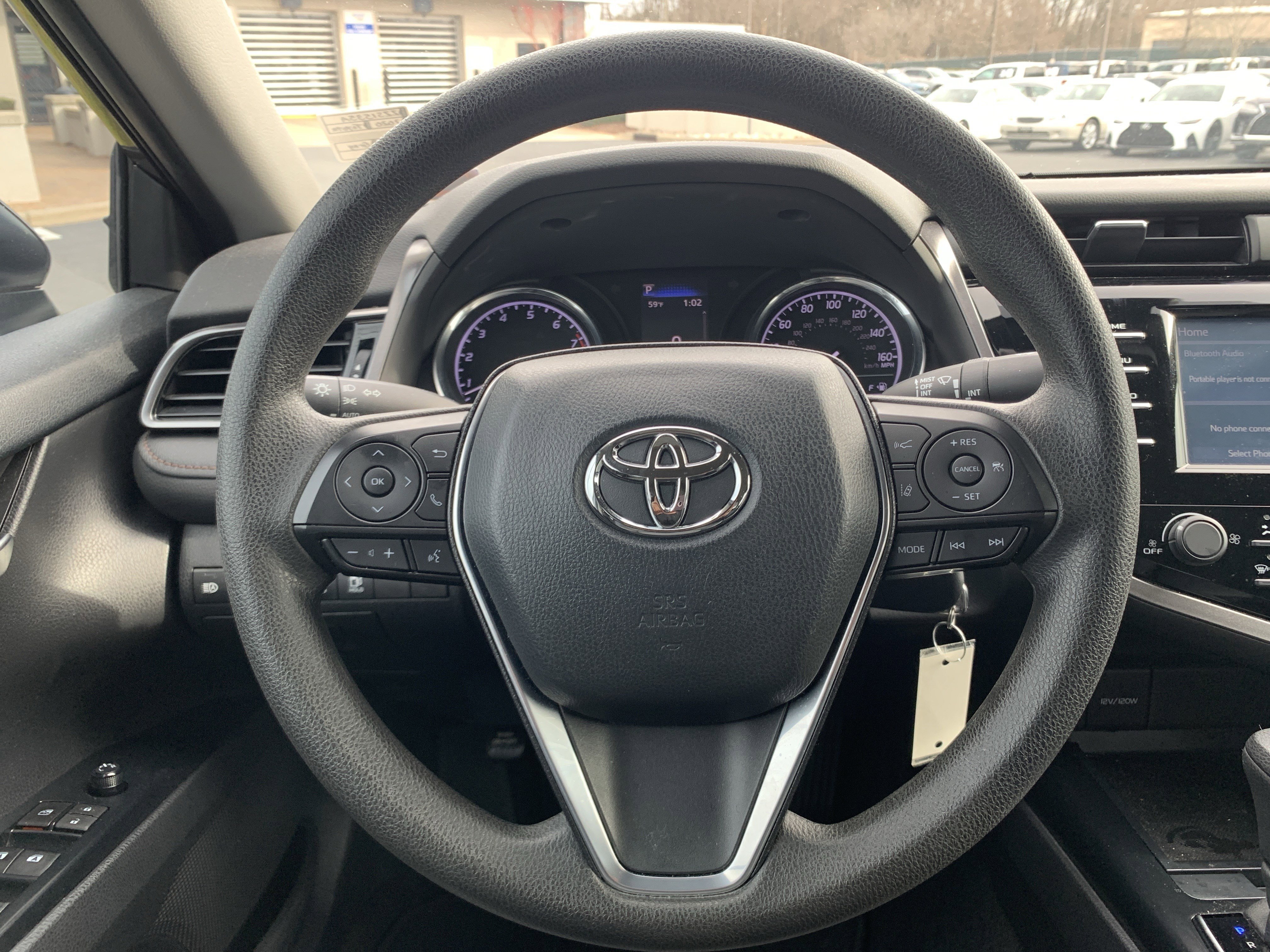 Used 2020 Toyota Camry LE image 18