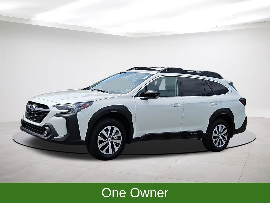 Used 2025 Subaru Outback Premium w/ Popular Package #1A image 3