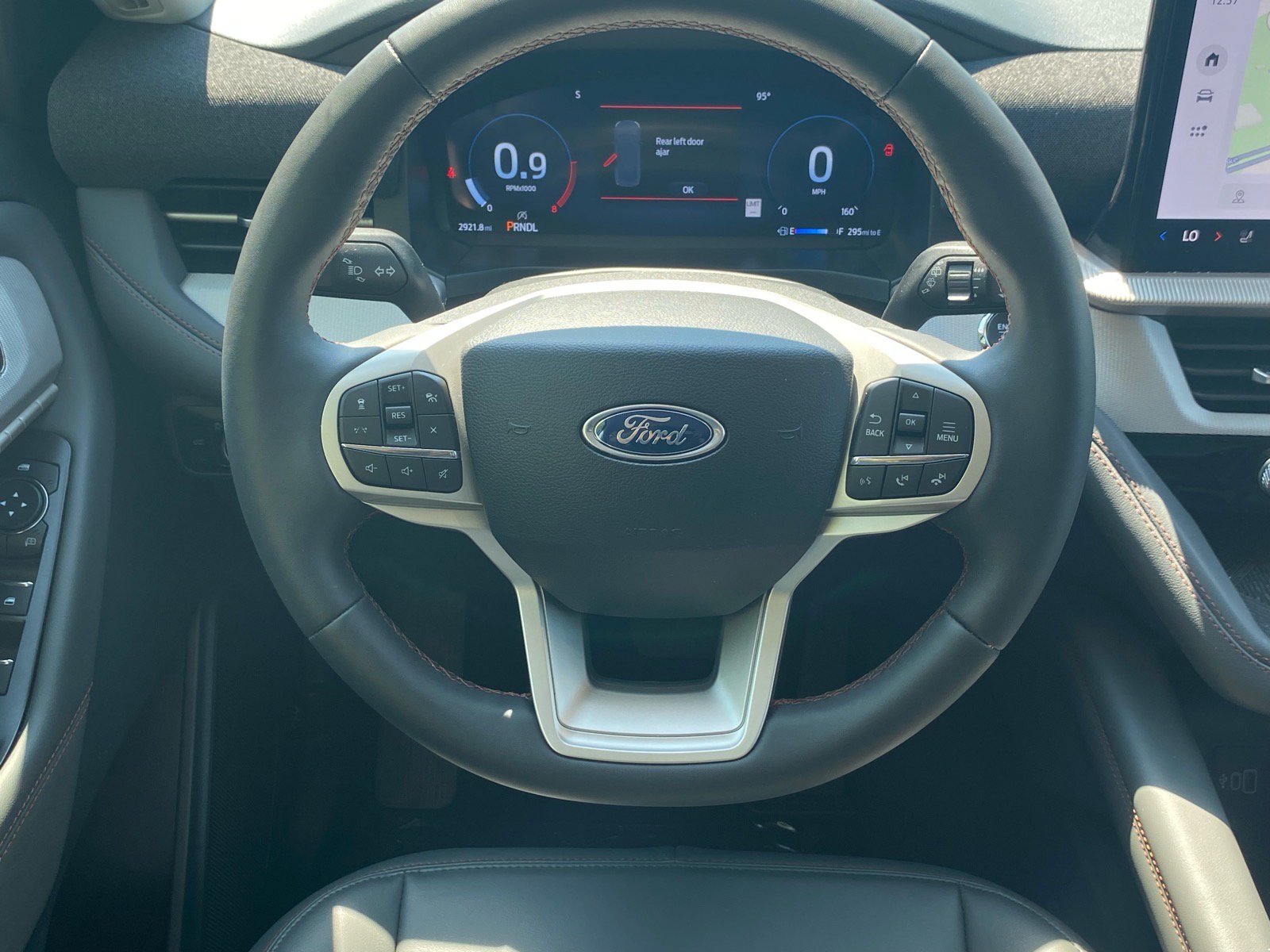 Used 2026 Ford Explorer Active w/ Active Comfort Package AWD/4WD image 7
