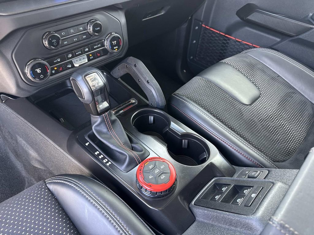 Used 2025 Ford Bronco Raptor image 25