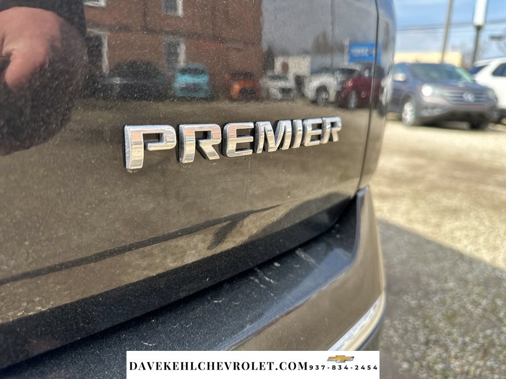 Used 2021 Chevrolet Traverse Premier AWD/4WD image 40
