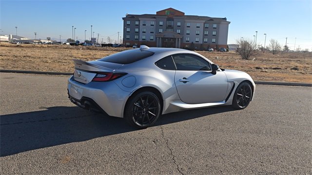 Used 2024 Toyota GR86 Premium image 6