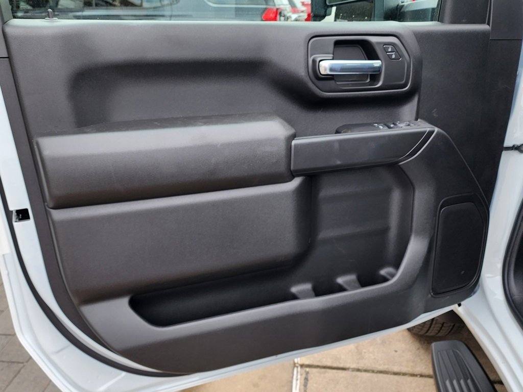 New 2026 GMC Sierra 3500 Pro w/ Convenience Package image 18