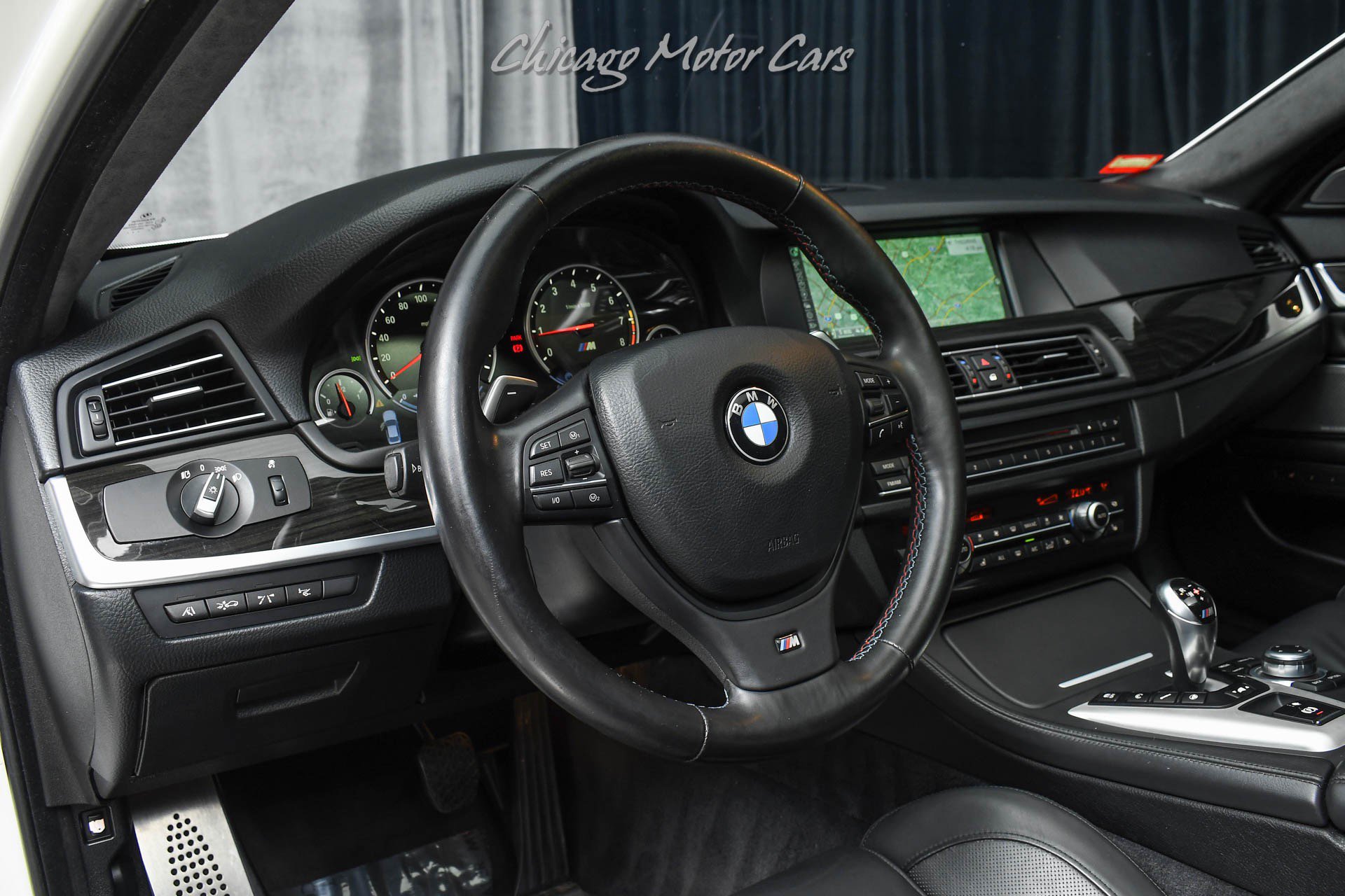 Used 2013 BMW M5 RWD image 8