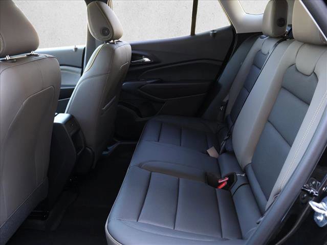 New 2026 Chevrolet Trax ACTIV FWD image 15