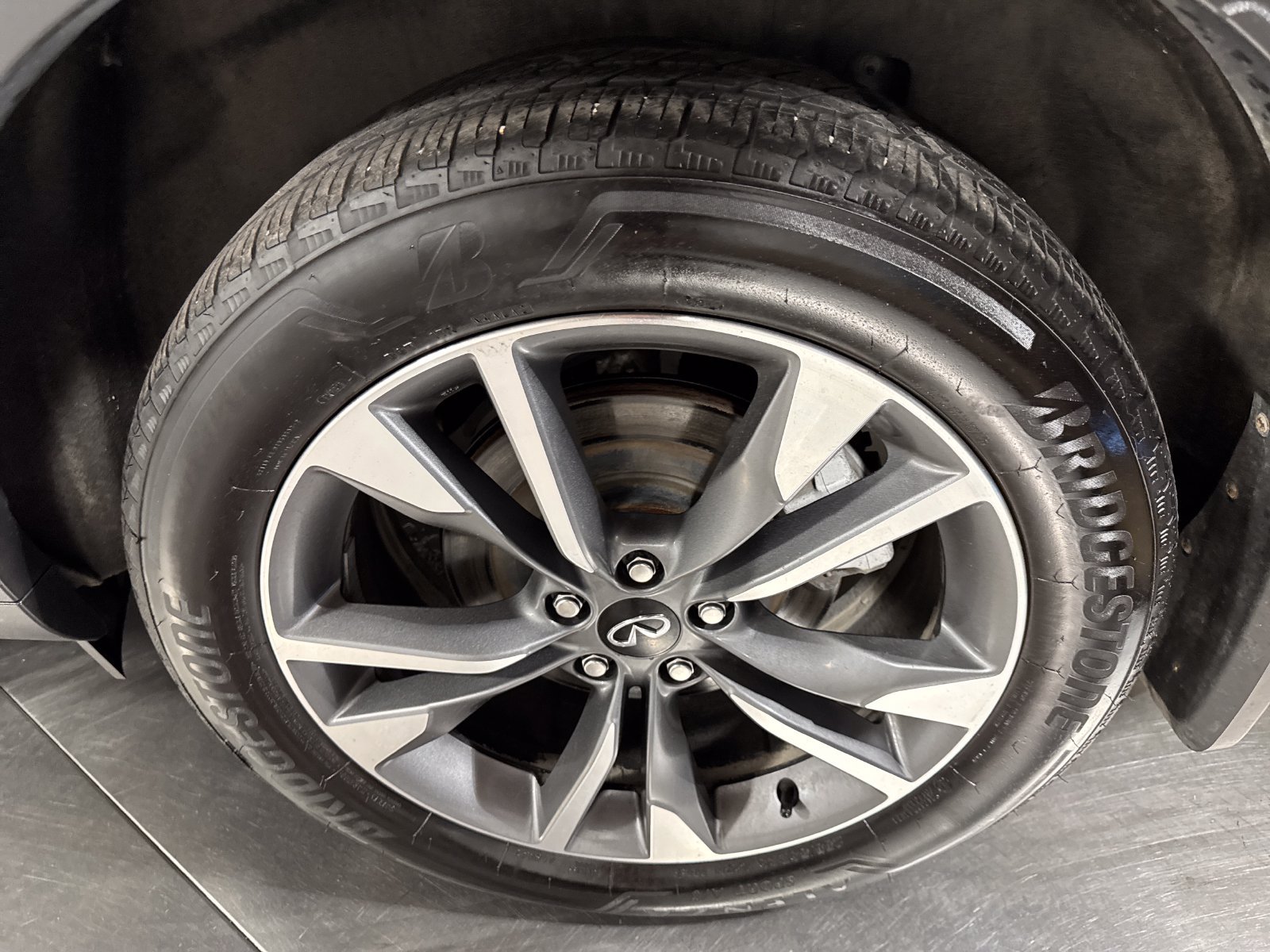 Used 2025 INFINITI QX60 Luxe AWD/4WD image 12