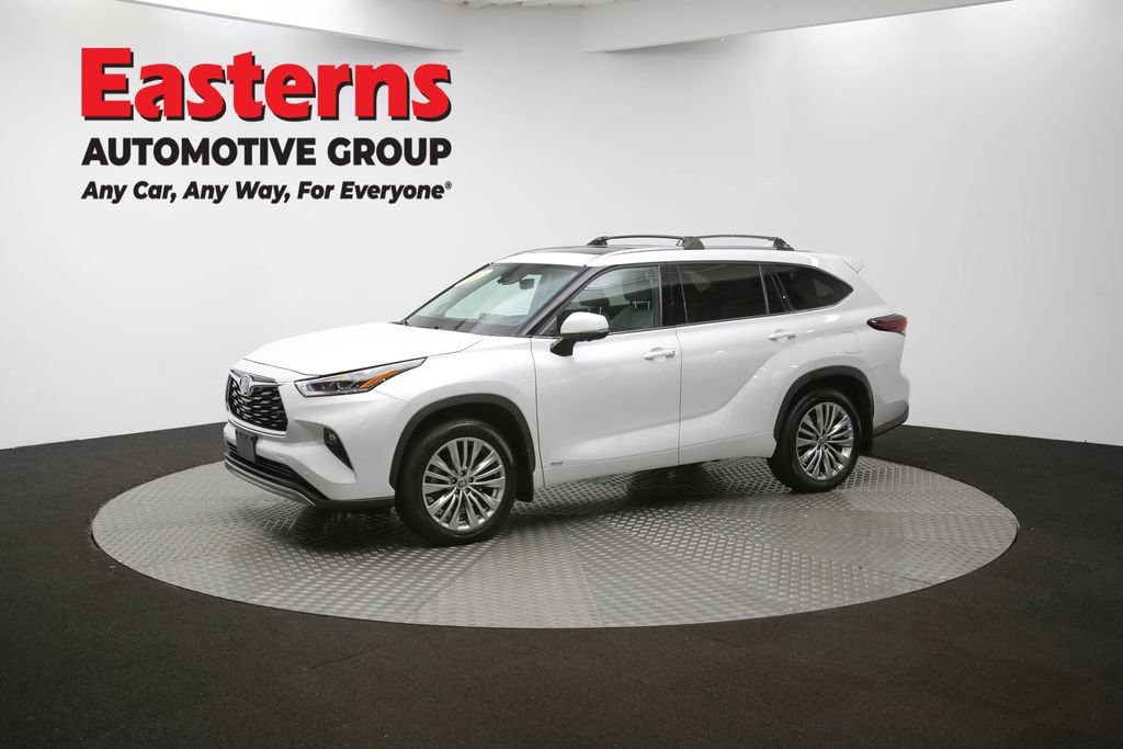 Used 2024 Toyota Highlander Platinum AWD/4WD image 63