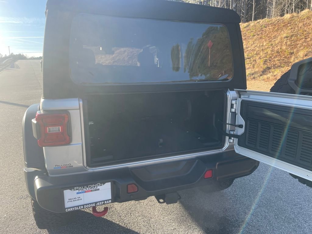 Used 2024 Jeep Wrangler Unlimited Rubicon w/ Technology Group image 21