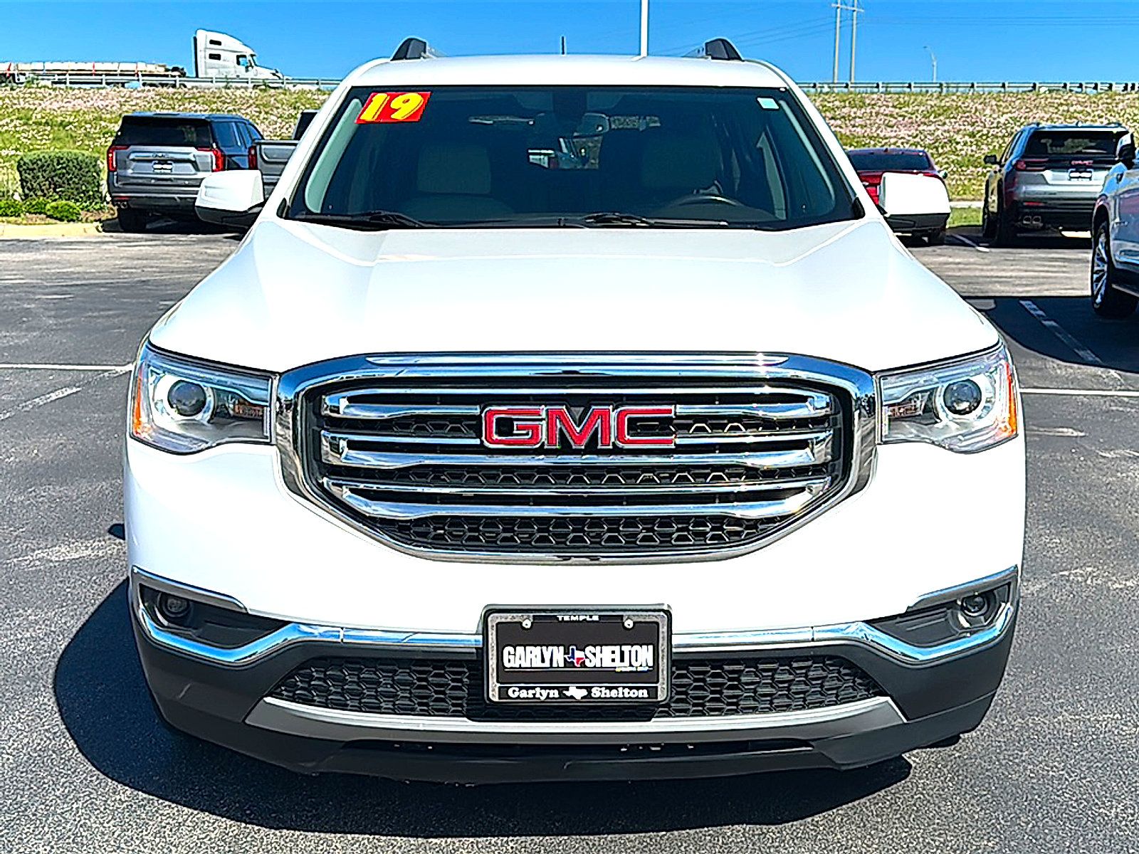 Used 2019 GMC Acadia SLT image 11
