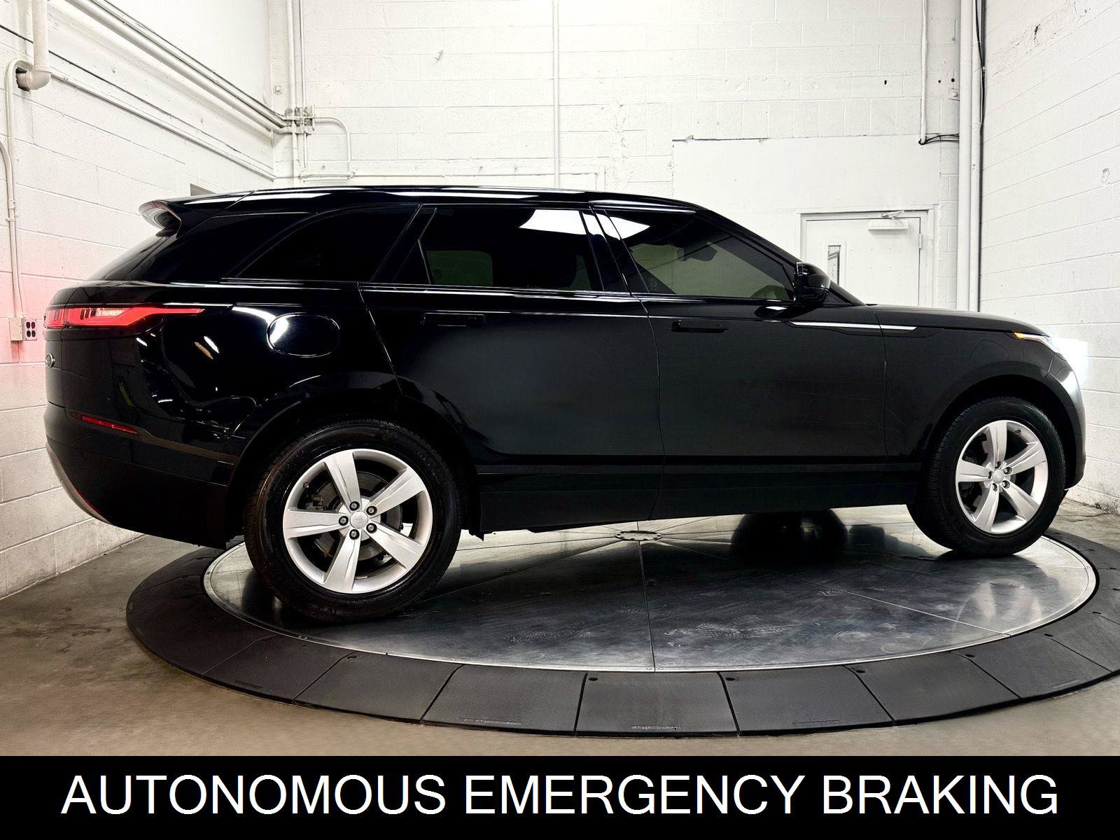 Used 2018 Land Rover Range Rover Velar S AWD/4WD image 8