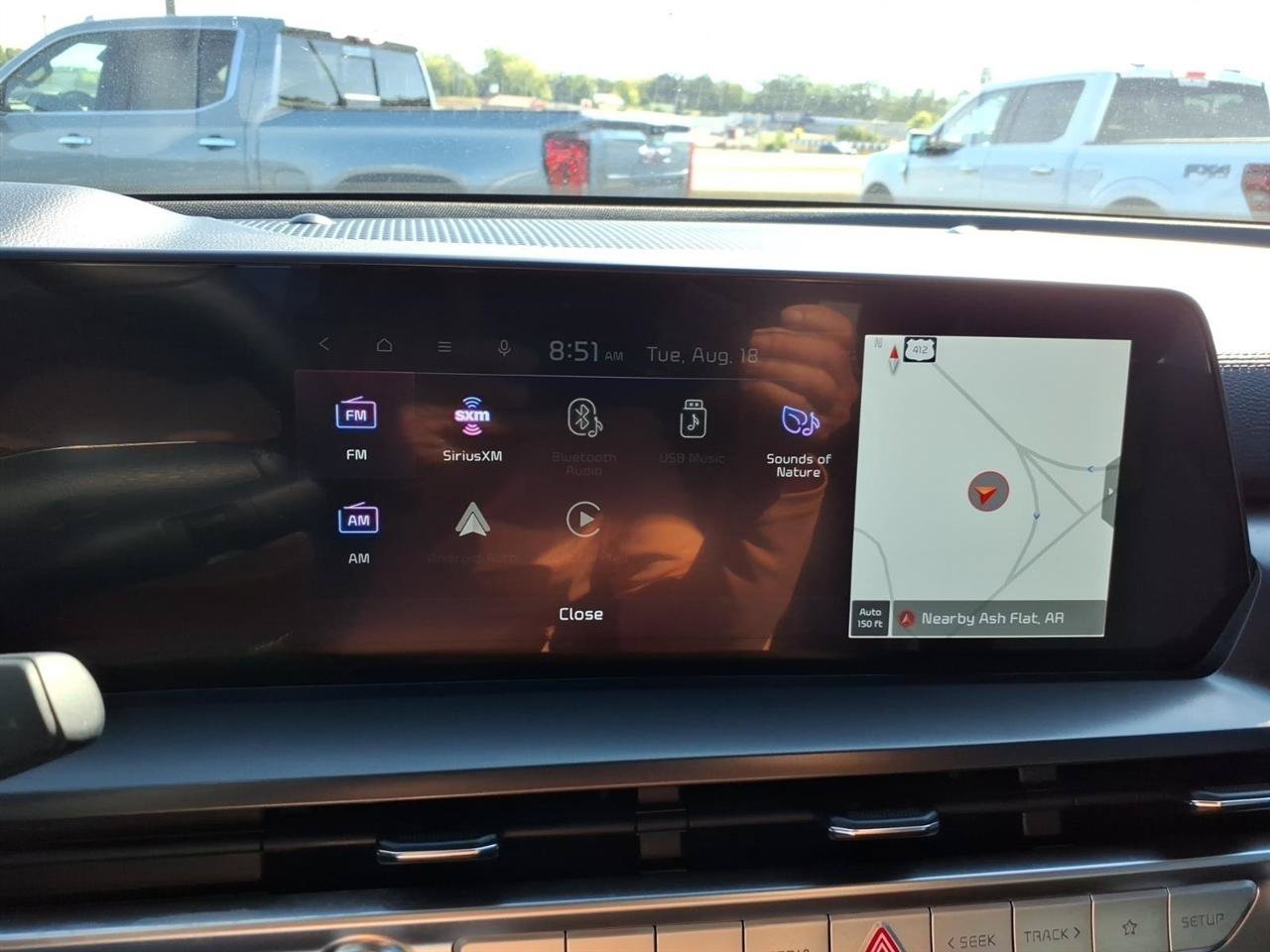 Used 2025 Kia Telluride S FWD image 16